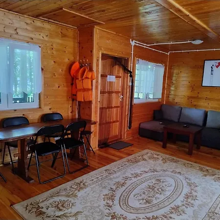 Domek Nad Jeziorem -mazury- Linia Brzegowa