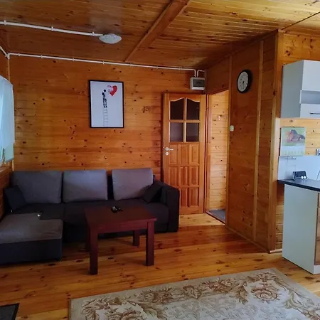 Holiday home Nad Jeziorem -mazury- Linia Brzegowa *