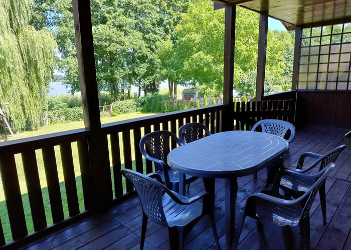 Holiday home Domek Nad Jeziorem -mazury- Linia Brzegowa